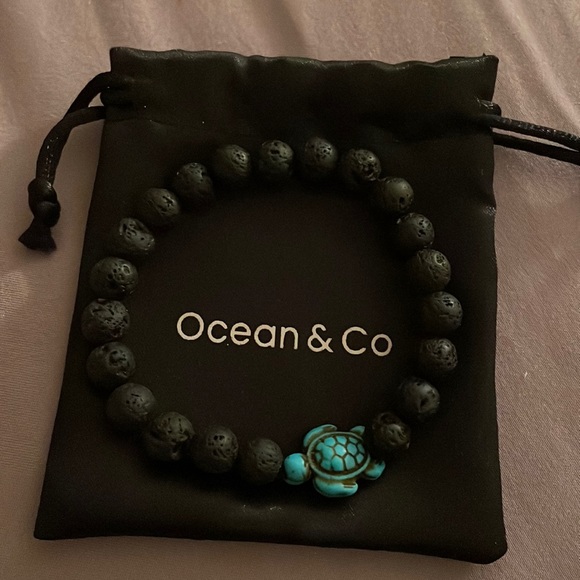Ocean Co Jewelry - Sea turtle